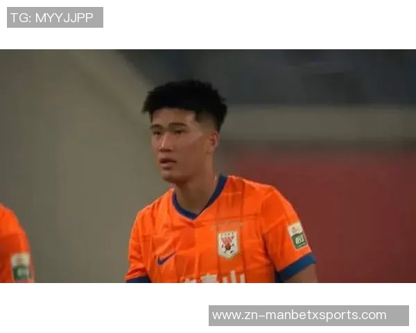 泰山小将彭啸庆祝20岁生日中超首秀成最珍贵礼物感谢韩鹏指导的信任与支持 泰山小将彭啸庆祝20岁生日中超首秀成最珍贵礼物感谢韩鹏指导的信任与支持