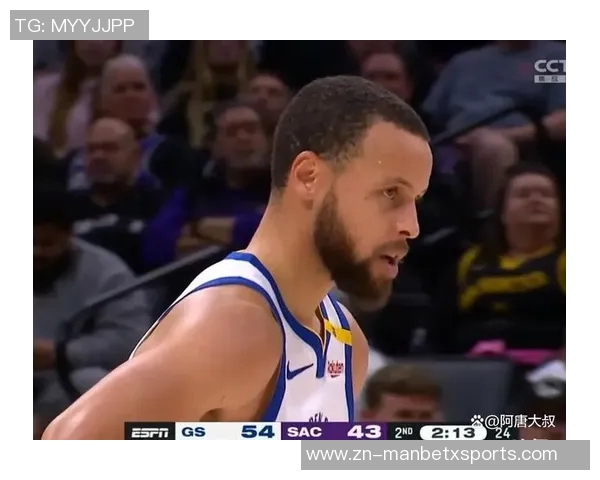 库里中场查看社媒恶评后下半场疯狂发力引发热议 库里中场查看社媒恶评后下半场疯狂发力引发热议