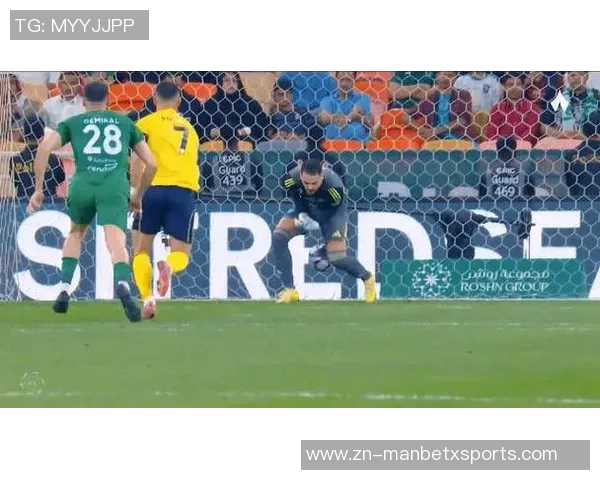 21岁凯恩欧联杯戴帽后意外当门将黄油手失误丢掉一球引热议