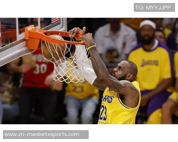 克莱伯为湖人征战经历尚浅常规赛未出场仅参与季后赛与季前赛